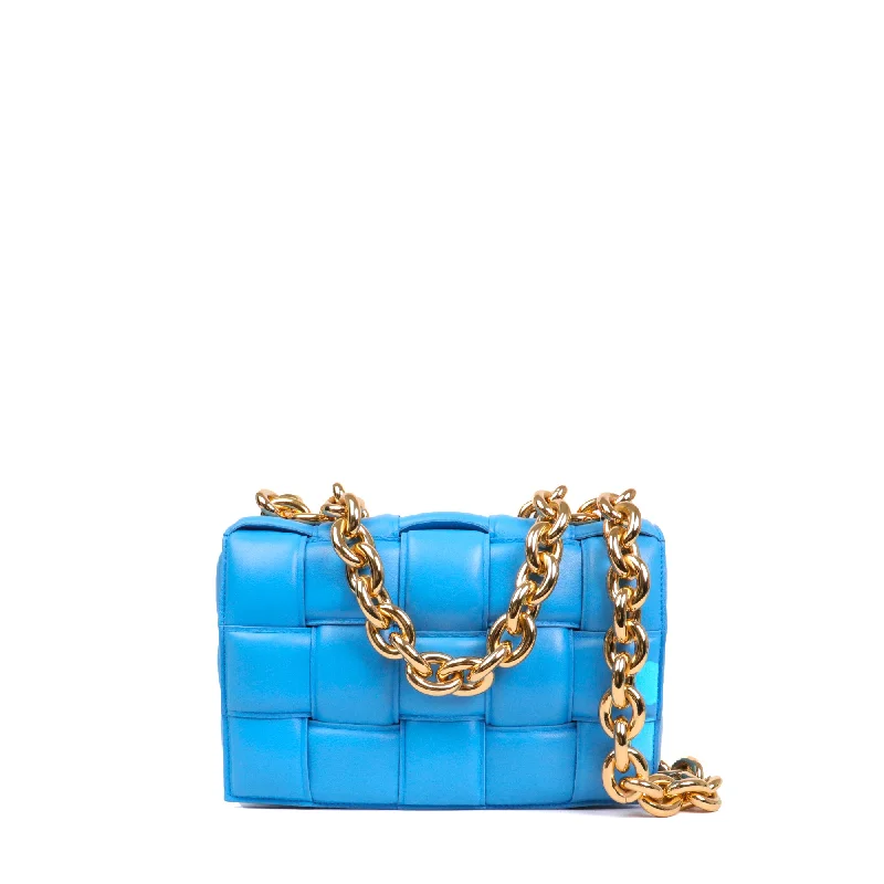 BOTTEGA VENETA - Sac à bandoulière Chain Cassette Bottega Veneta en cuir lisse bleu