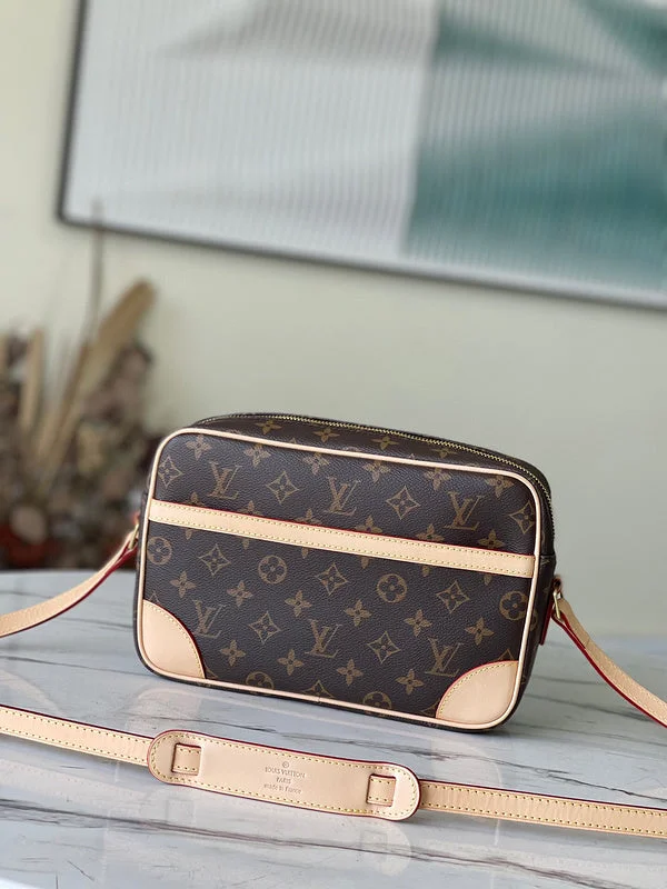 BC - LOUIS VUITTON BAGS - 1123